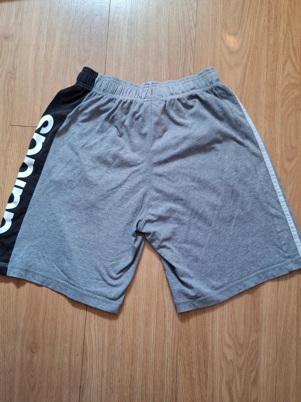 Shorts Adidas Grises Talla S - Cómodos y Deportivos – adidas – taille S 5