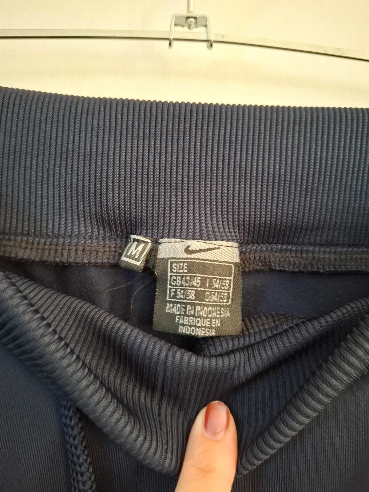 Pantalón de chándal Nike azul marino Talla M – Nike – taille M / 38 / 10 3