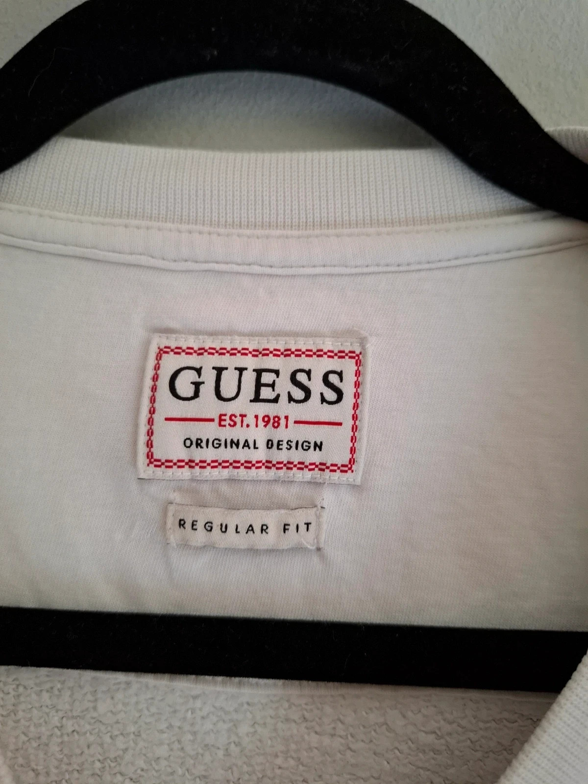 Sudadera GUESS Est. 1981 Blanco roto (Talla M) – GUESS – taille M / 38 / 10 5