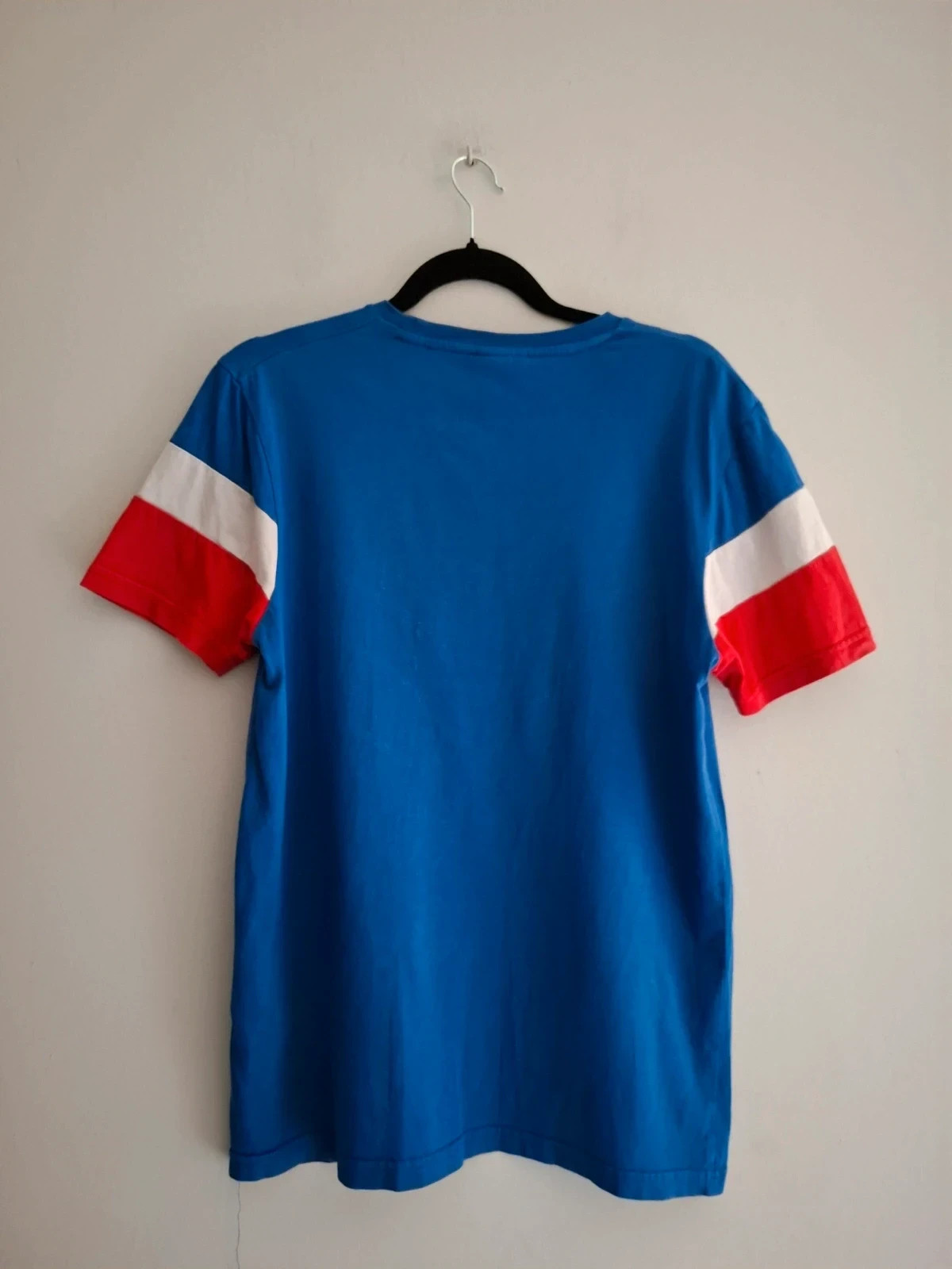 Camiseta Ellesse Azul, Blanca y Roja - Talla M - Diseño Geométrico – Ellesse – taille M 4
