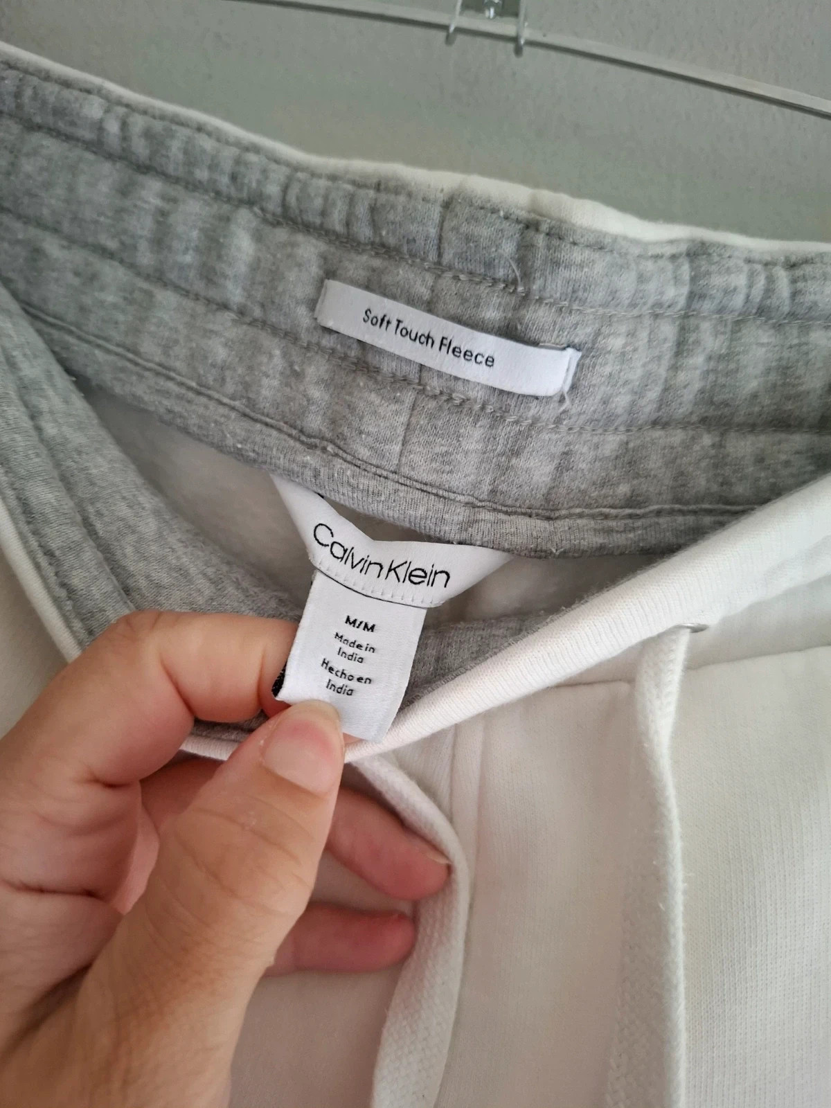 Chándal Calvin Klein Soft Touch Fleece Blanco – Talla M – Calvin Klein – taille M 4