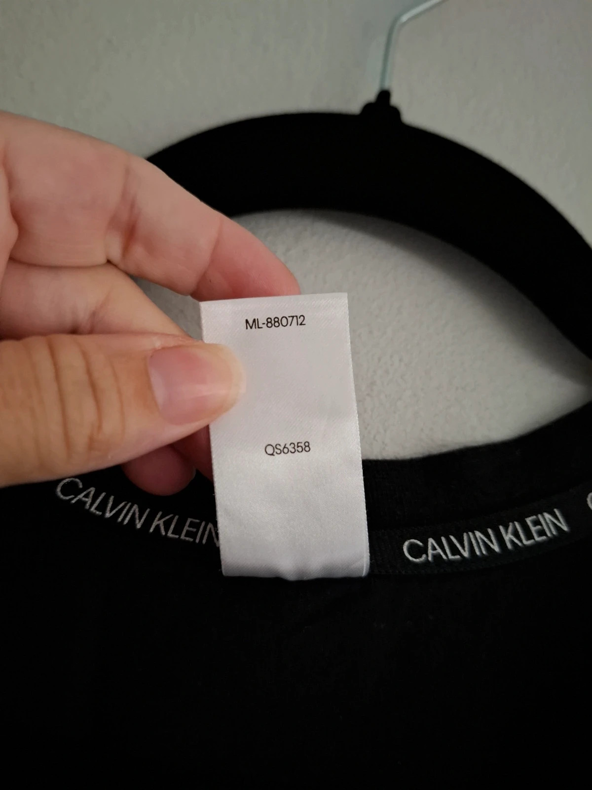 Vestido Camisero Calvin Klein CK One 🖤 Talla M Negro – Calvin Klein – taille M / 38 / 10 4