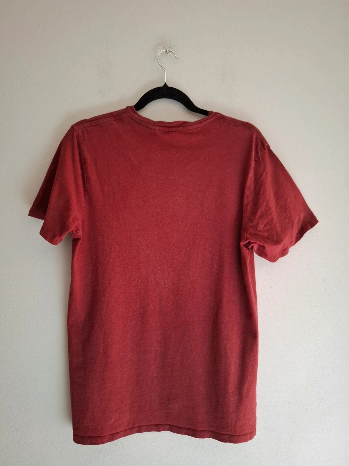 Camiseta Levi's Roja Logo Desgastado Talla M – Levi's – taille M 4