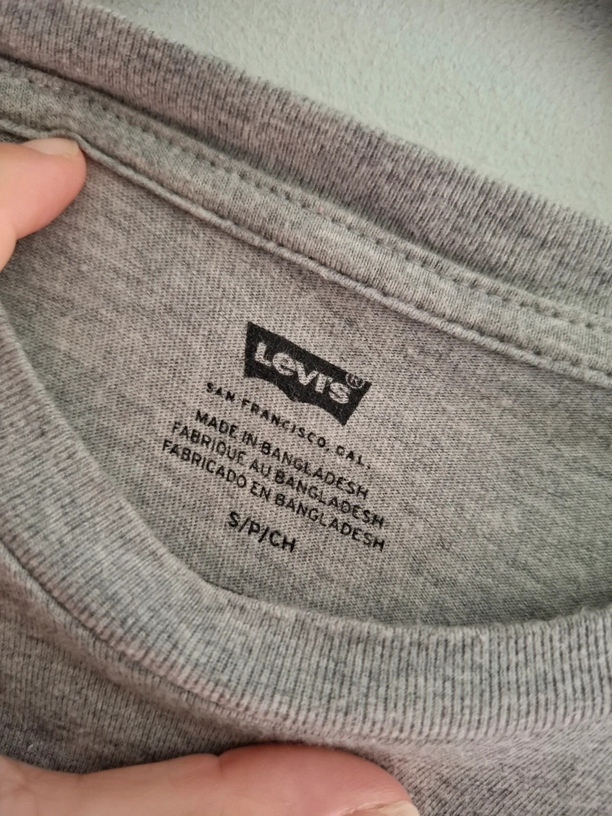 Camiseta Gris Levi's Logo Desgastado Talla S 🩶 – Levi's – taille S 3