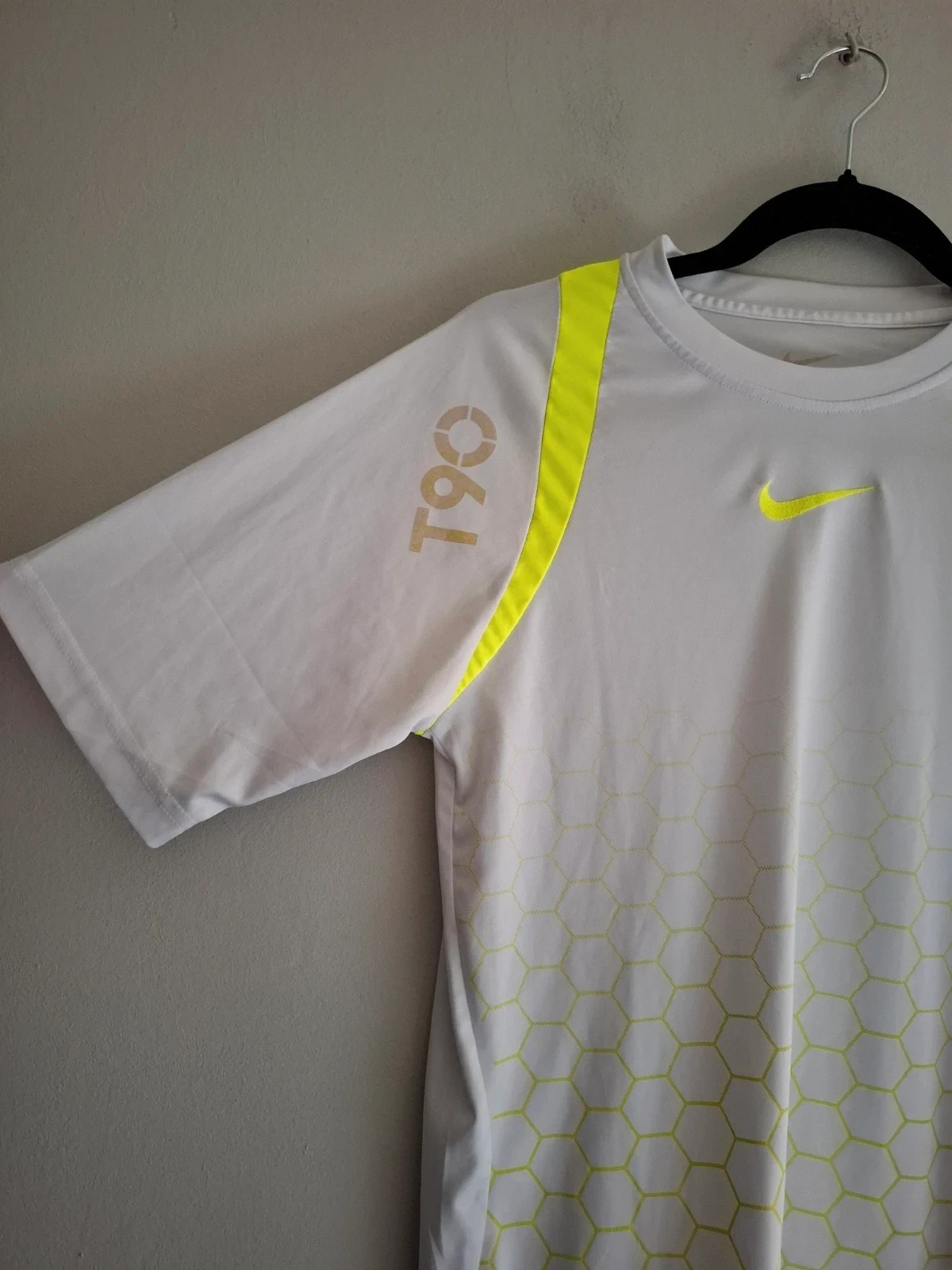 Camiseta Nike Total 90 (T90) Vintage Blanca y Amarillo Flúor - Talla S – Nike – taille S 2