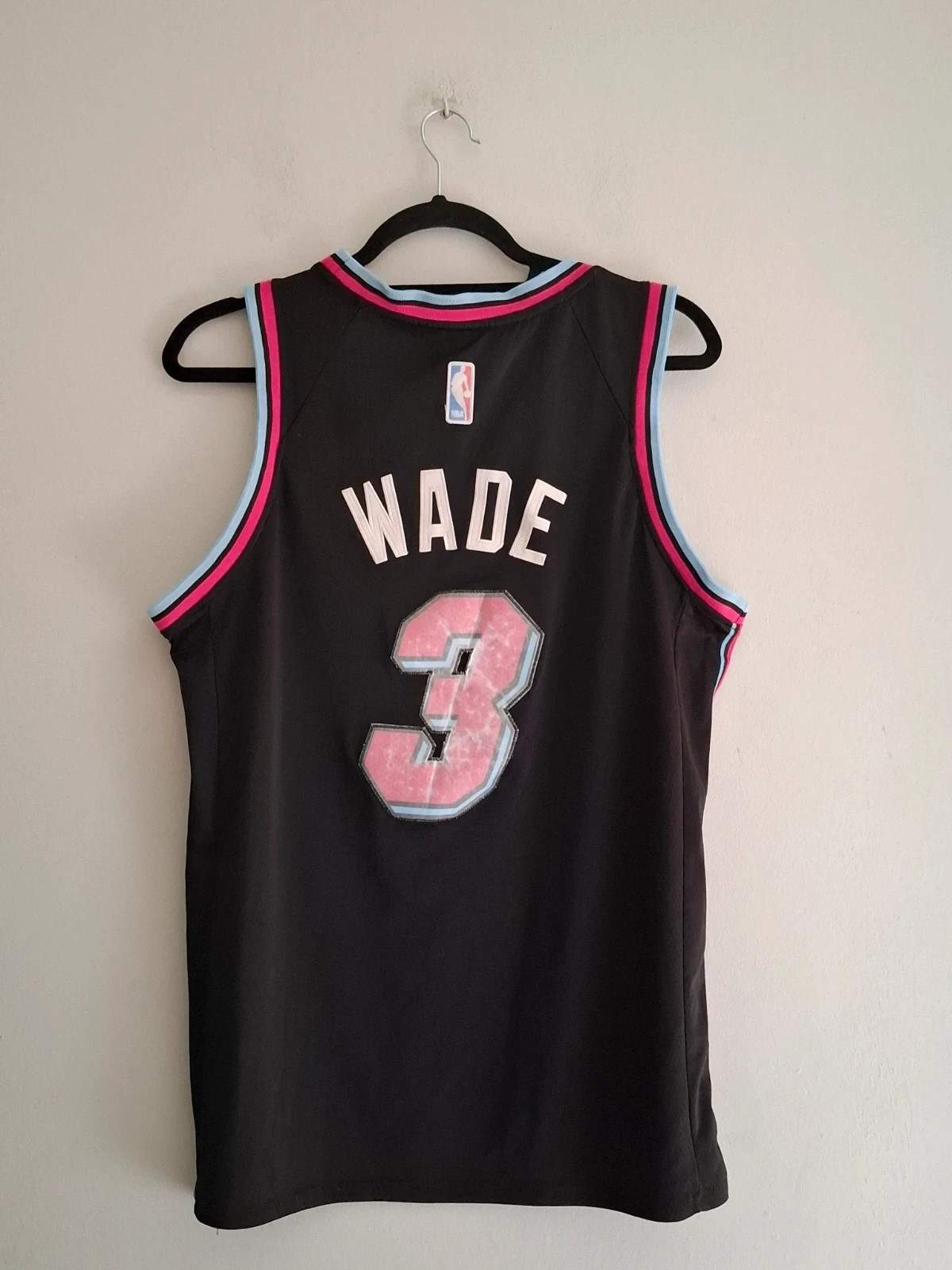 Camiseta Miami Heat Wade 'Vice Nights' - Talla 44 (S/M) – Nike – taille S 4