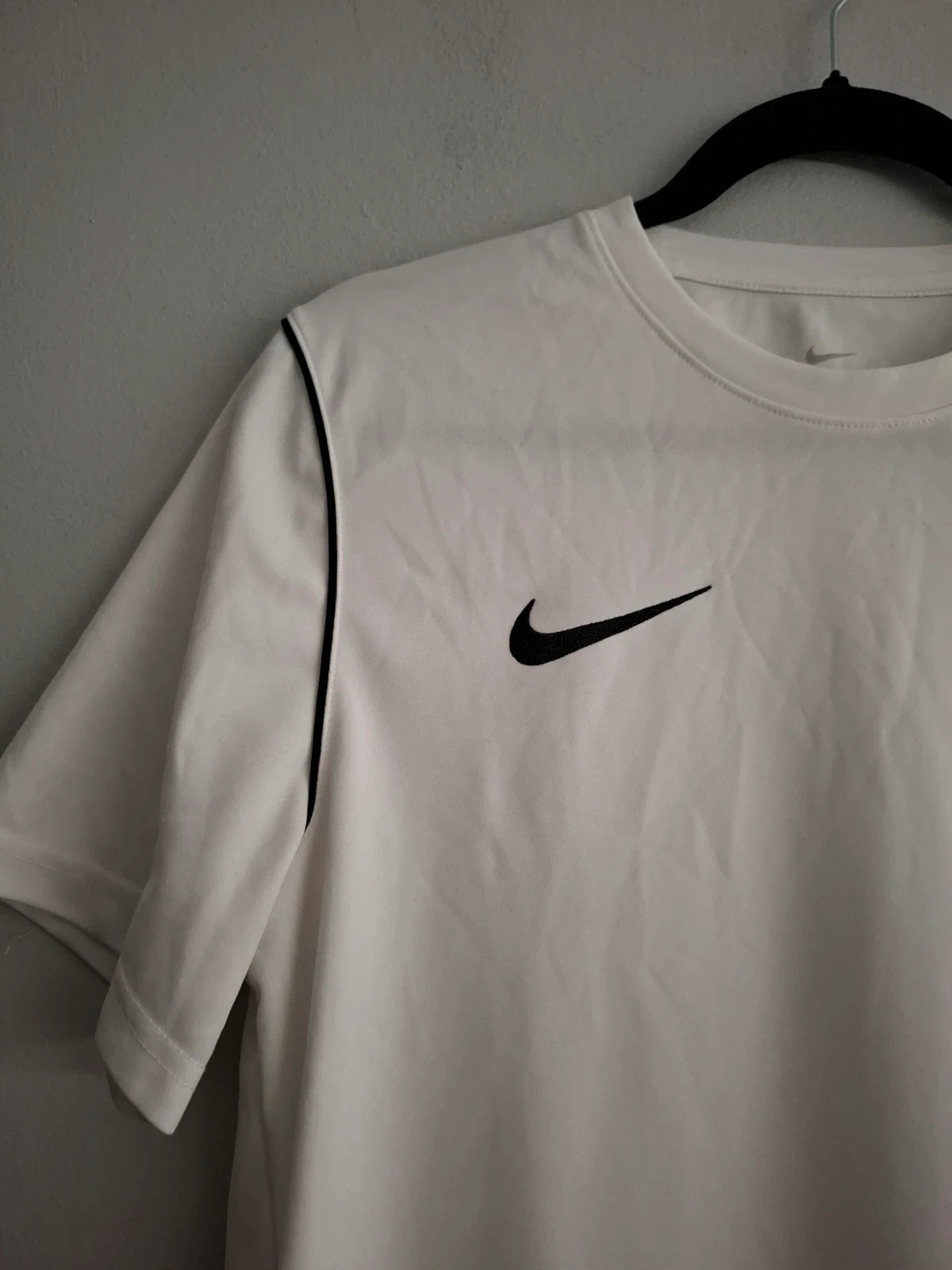 Camiseta Deportiva Nike Dri-FIT Blanca – Nike – taille M 2