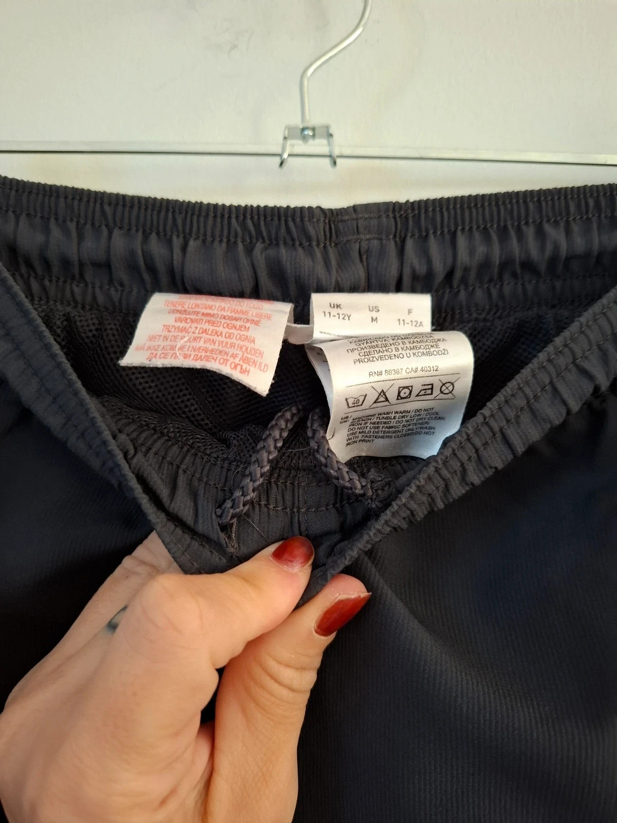 Pantalón de chándal Adidas, Talla 11-12 años (152 cm) – adidas – taille 12 ans / 152 cm 4