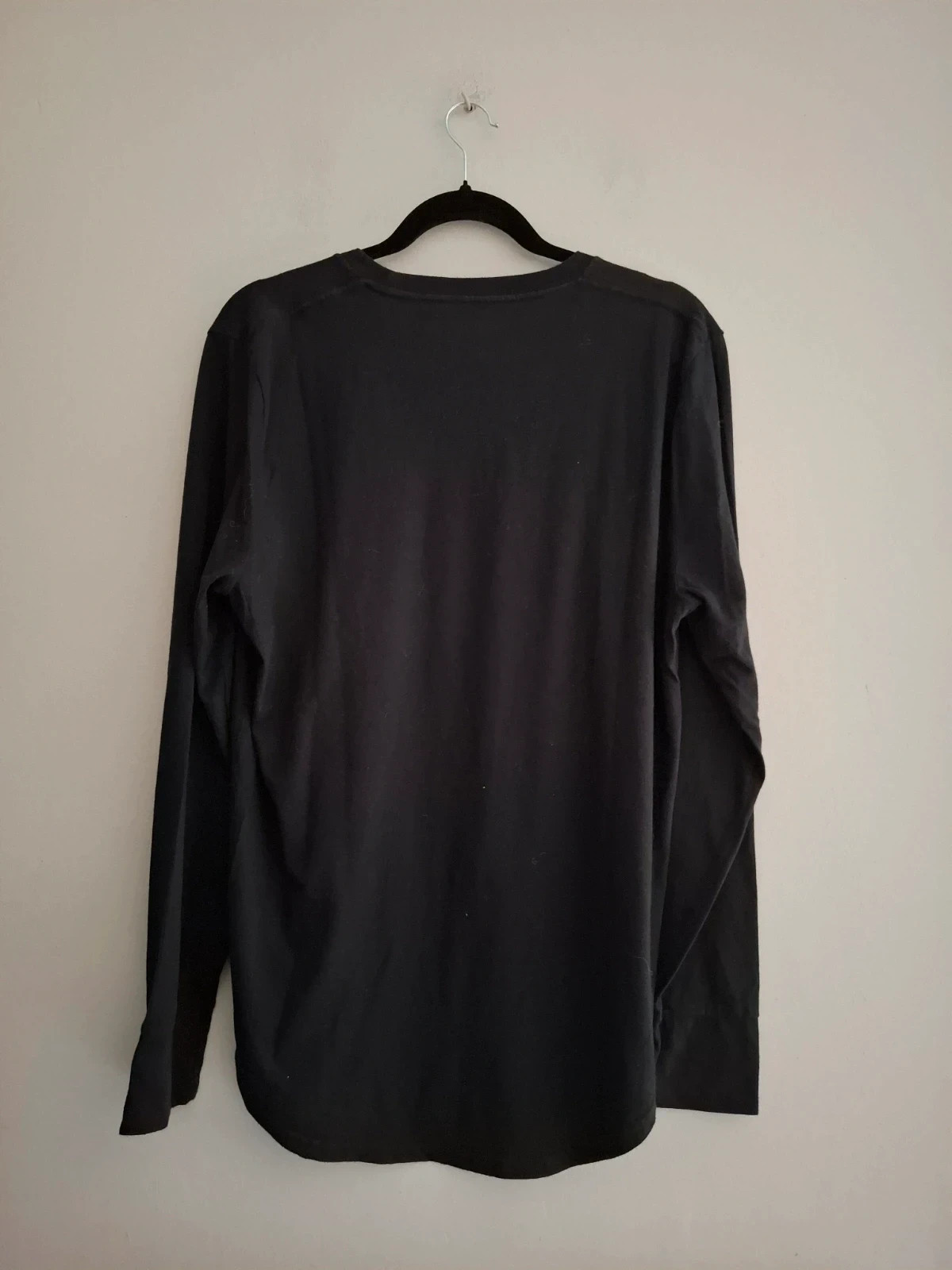 Camiseta Manga Larga Hollister Negra - Talla M – Hollister – taille M 4