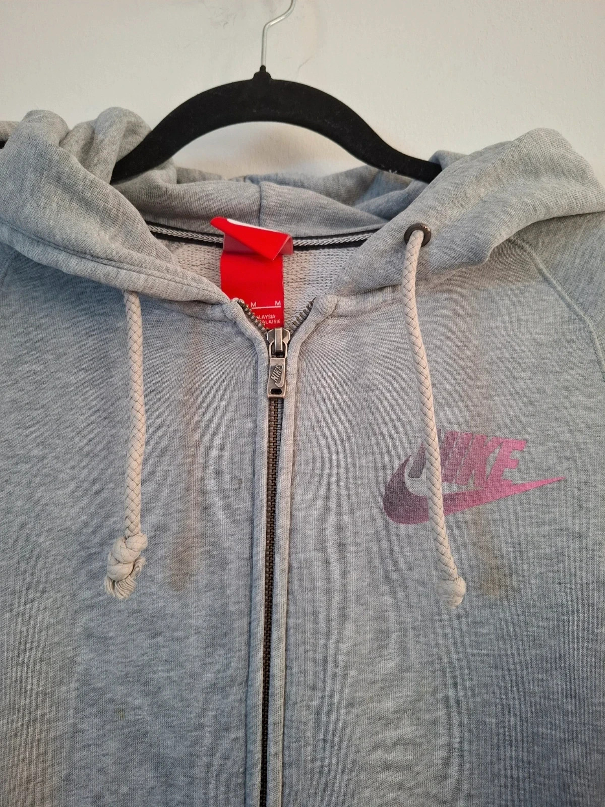Sudadera Nike Gris con Capucha y Cremallera (Logo Rosa/Degradado) – Nike – taille M / 38 / 10 2