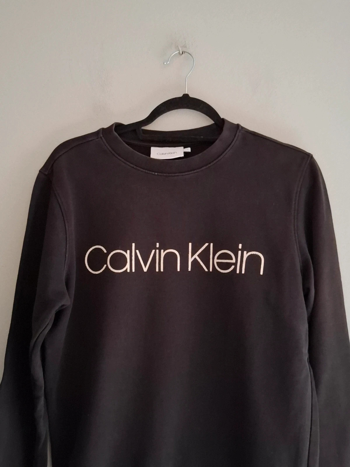 Sudadera Calvin Klein Negra - Talla S (100% Algodón) – Calvin Klein – taille S 2