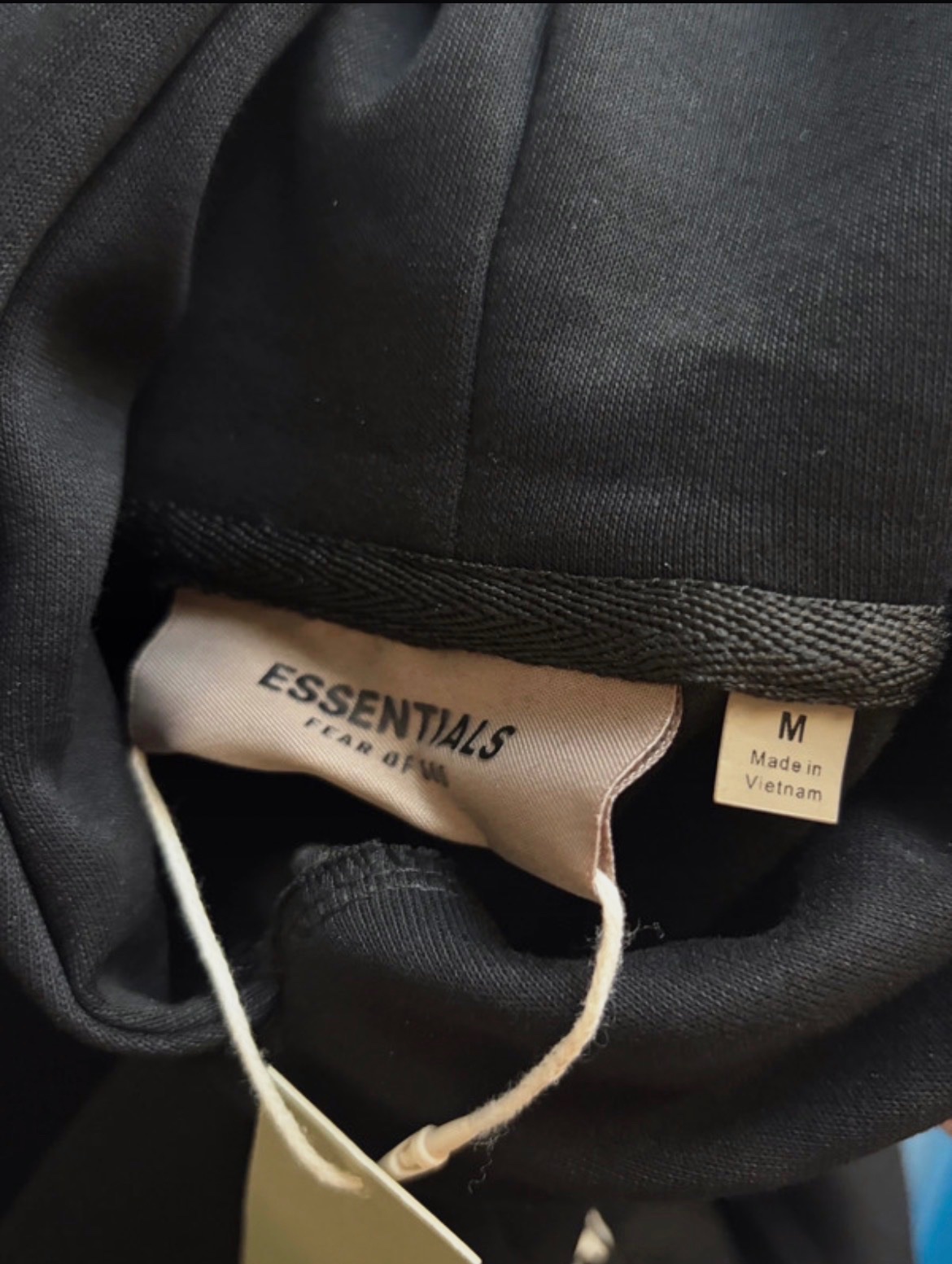 Sweat à capuche Fear of God Essentials ⚫ – Essentials – taille M 3