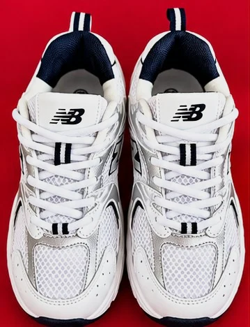 New Balance 530 blanche & argentée – T38 – Très bon état