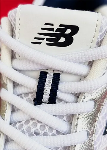 New Balance 530 blanche & argentée – T38 NEUF – New Balance – taille EU 38 8