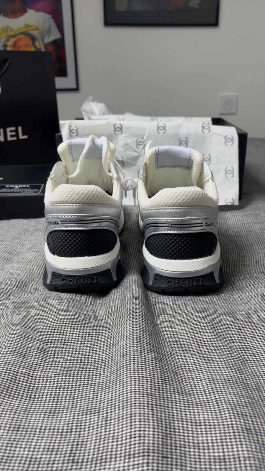 Paire de Chanel runner – chanel – taille EU 43 7