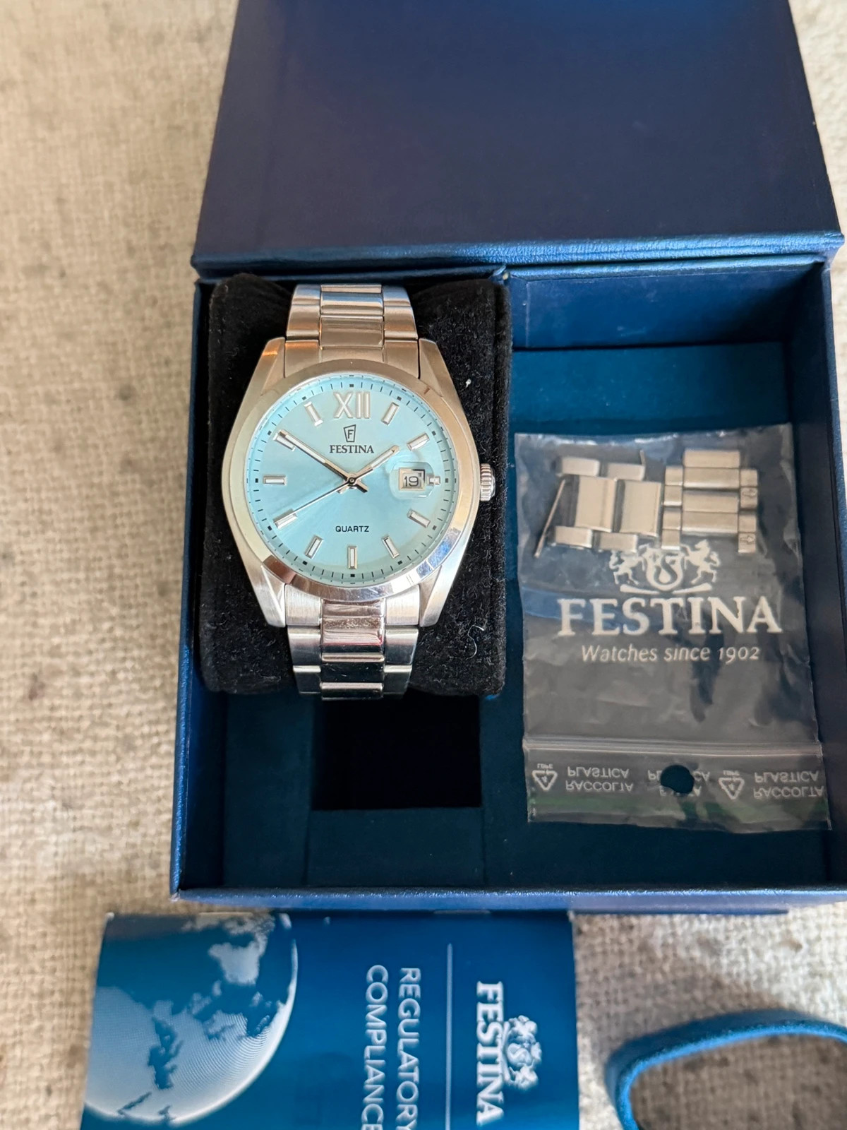 Montre Festina F20707 cadran bleu glacier Boîte d'origine et maillons fournis – Festina – taille 39–42 mm 4