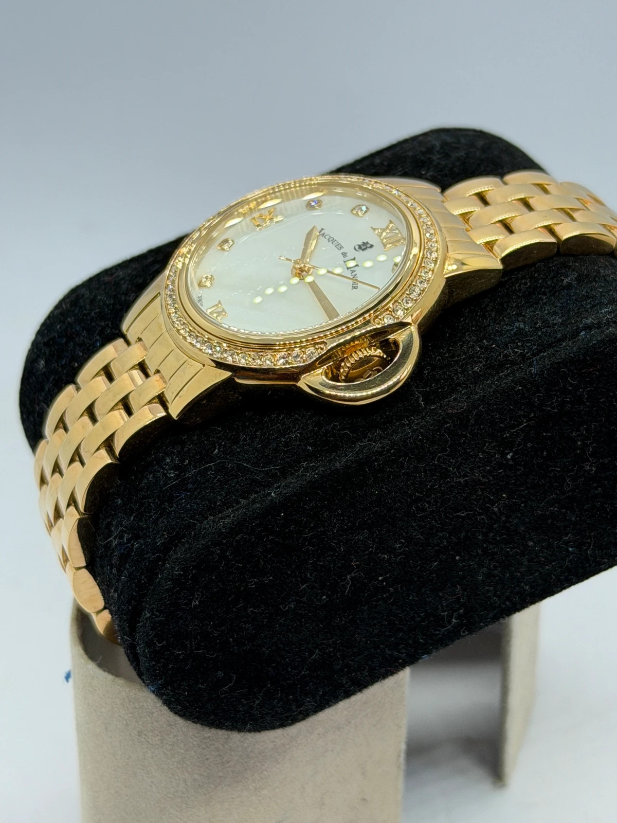 🌟 Superbe Montre Femme Jacques du Manoir – Éclat & Élégance Suisse 🌟 – Jacques du Manoir – taille 30–38 mm 5