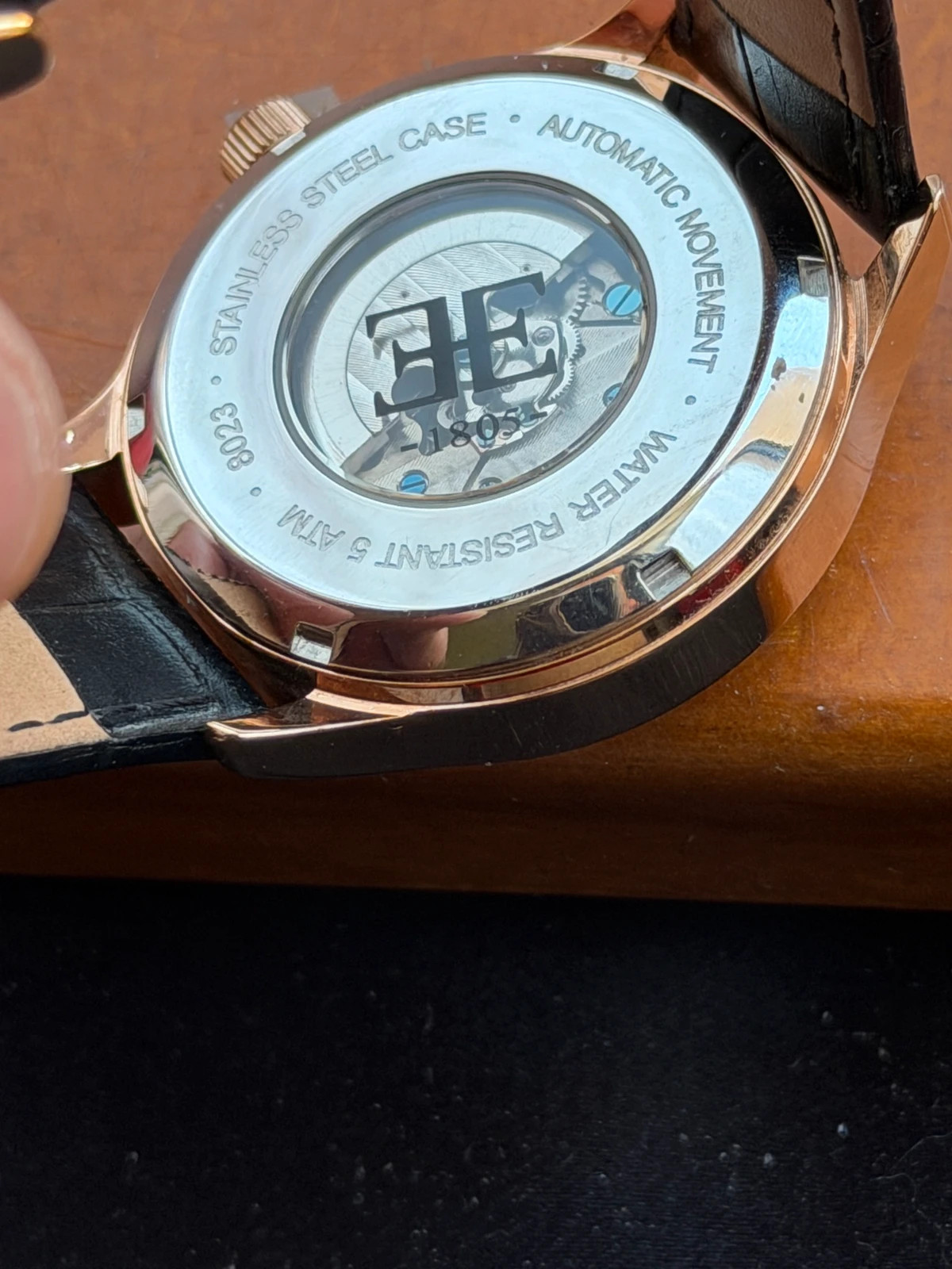 Montre Automatique Thomas Earnshaw Cadran Cœur Ouvert / Or Rose &Noir – Thomas Earnshaw – taille 43–46 mm 4