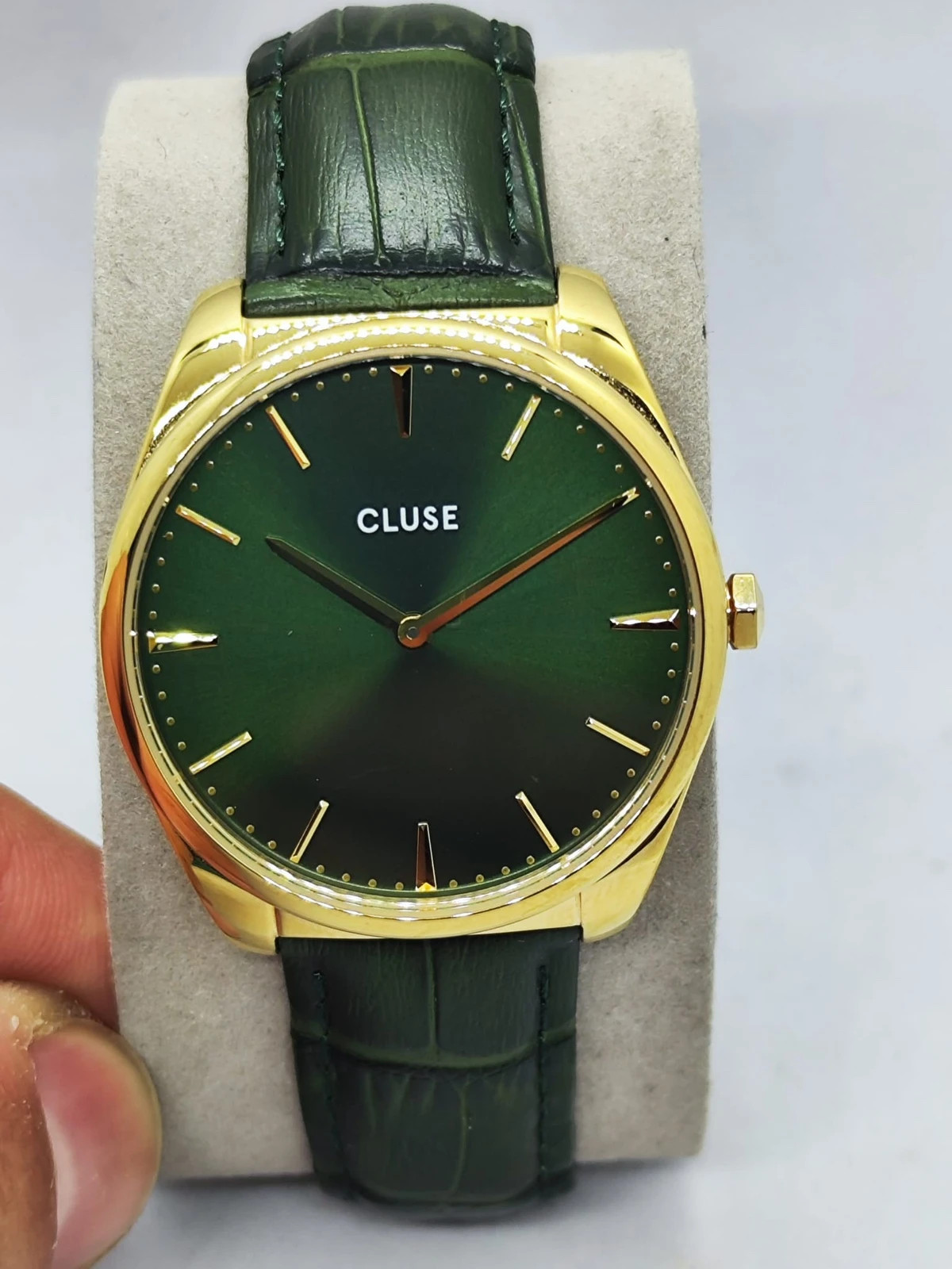 Montre Cluse – Or & Vert Émeraude – Très bon état – Cluse – taille 30–38 mm 3