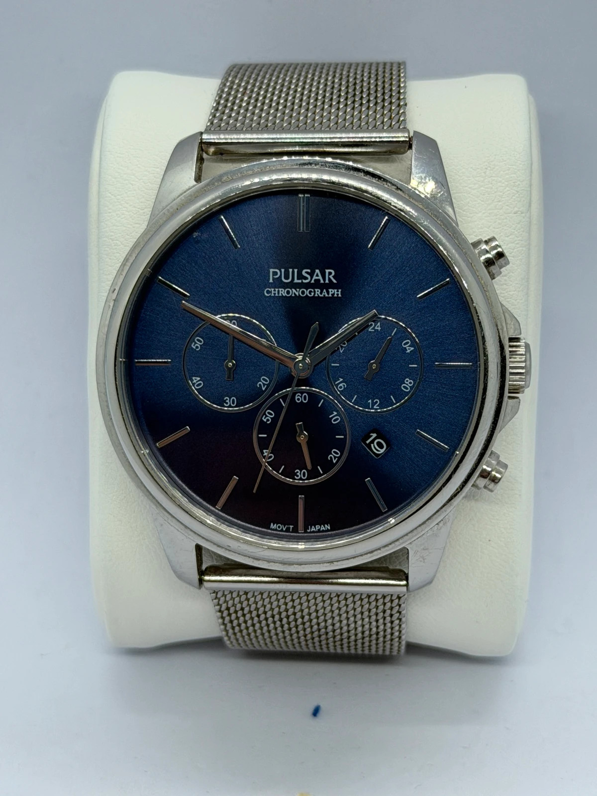Montre Chronographe Pulsar – Cadran Bleu Nuit & Bracelet Milanais – Pulsar – taille 43–46 mm 3