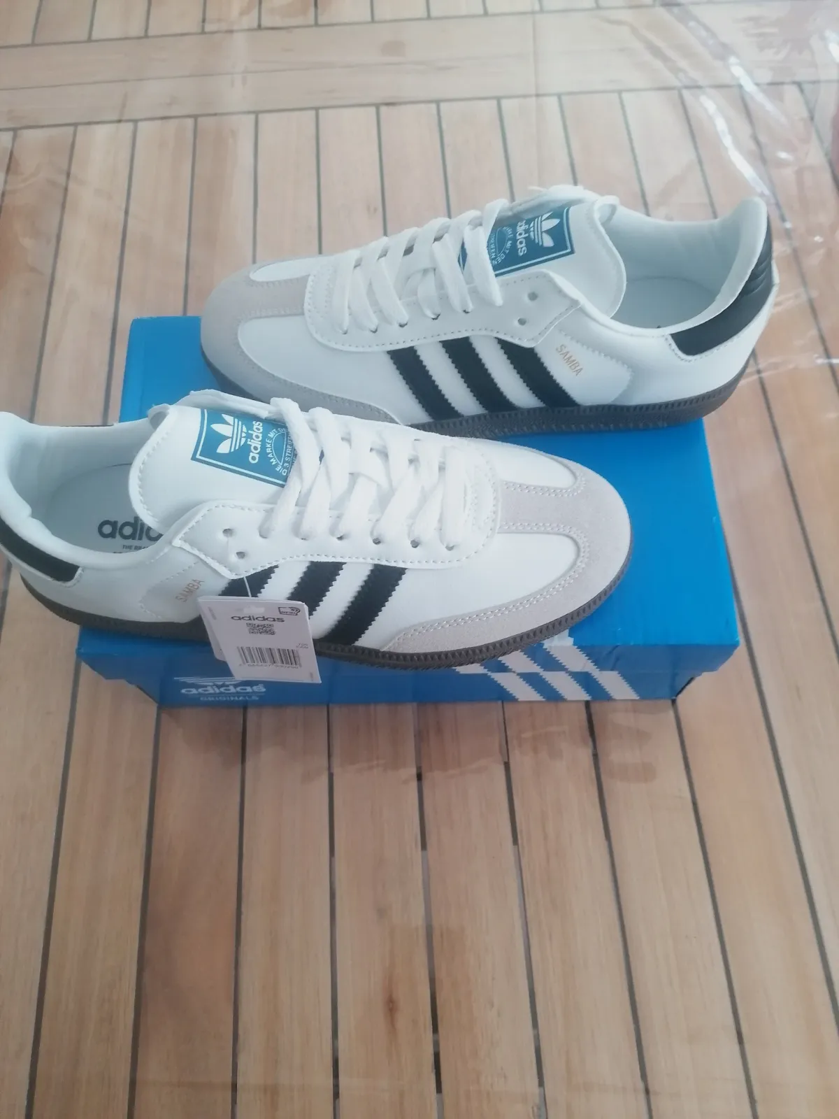 Baskets Adidas Samba blanches et noires – Adidas – taille EU 38 4