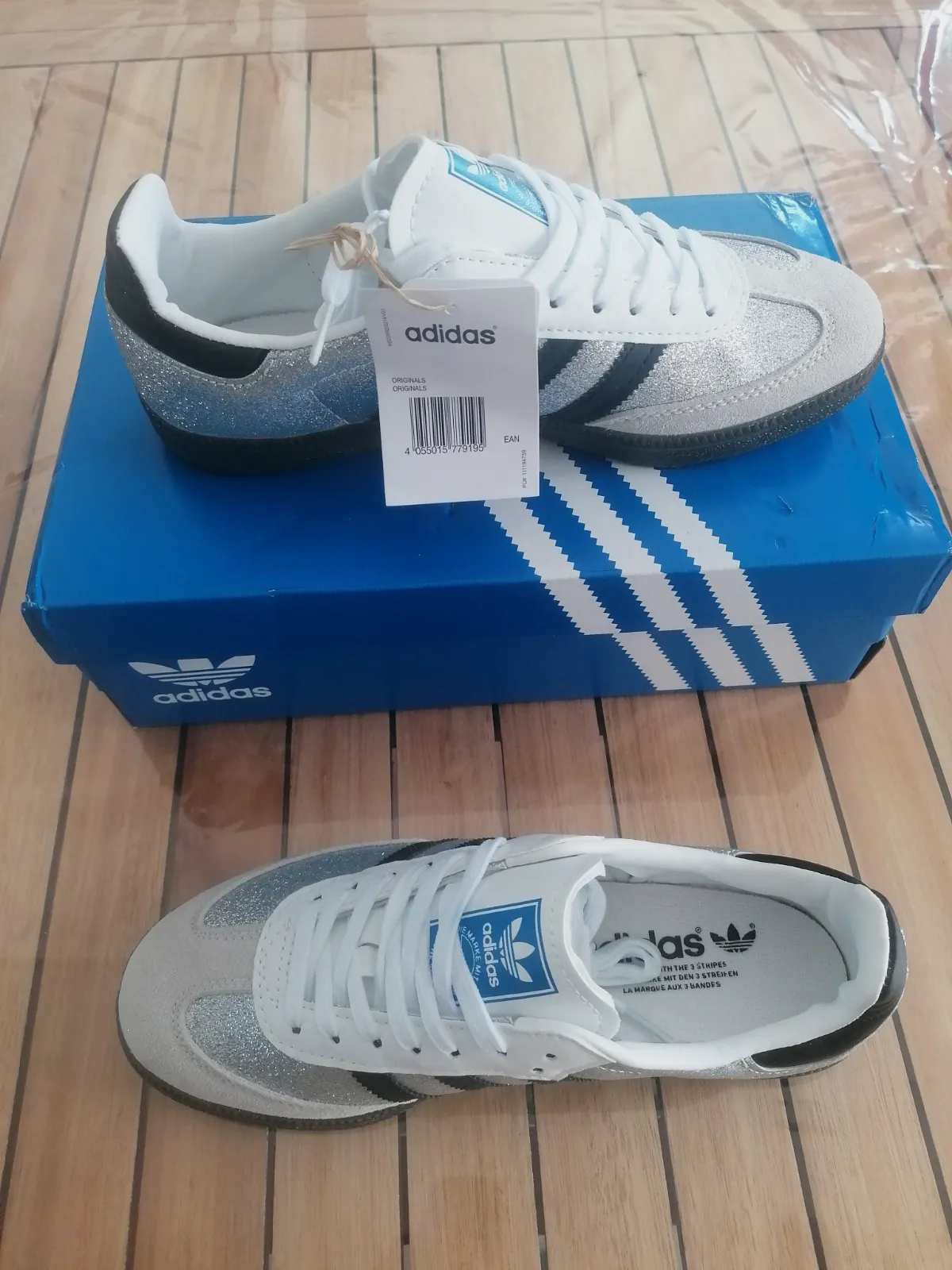 Baskets Adidas Samba Pailletées Argentées – Adidas – taille EU 39 2