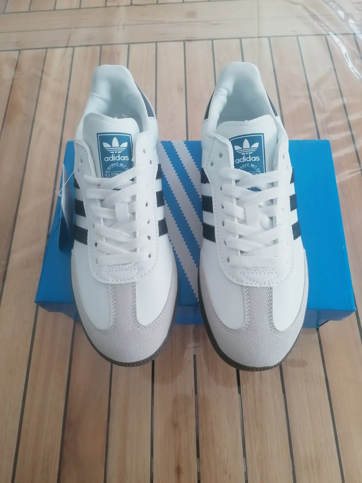 Baskets Adidas Samba blanches et noires – Adidas – taille EU 38 3