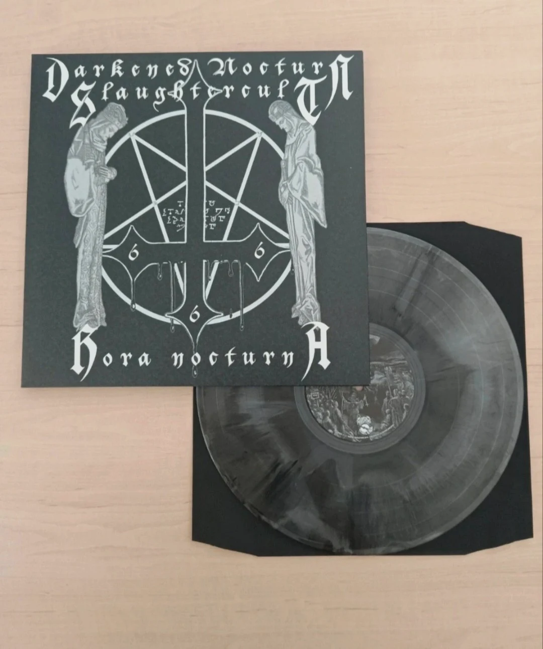 Disque vinyle Darkened Nocturn Slaughtercult Hora Nocturna