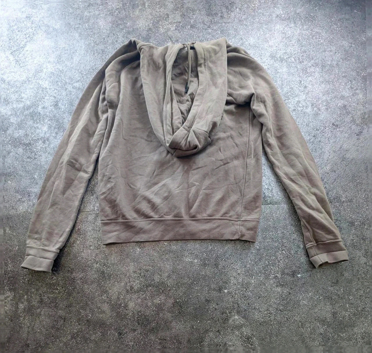 Nike hoodie gris taupe basic swoosh brodé capuche streetwear coton fleece Xs – Nike – taille XS / 34 / 6 3