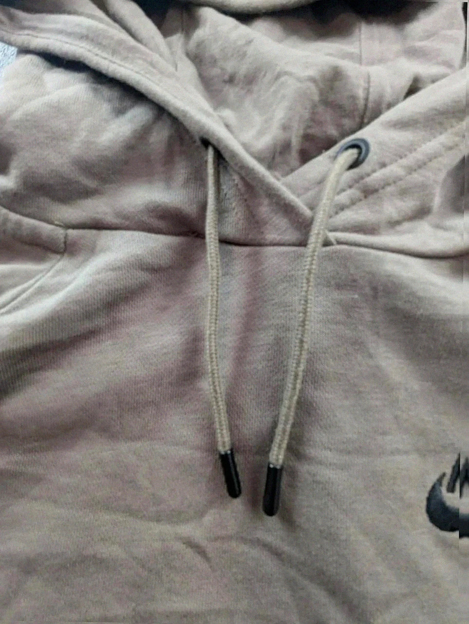Nike hoodie gris taupe basic swoosh brodé capuche streetwear coton fleece Xs – Nike – taille XS / 34 / 6 4