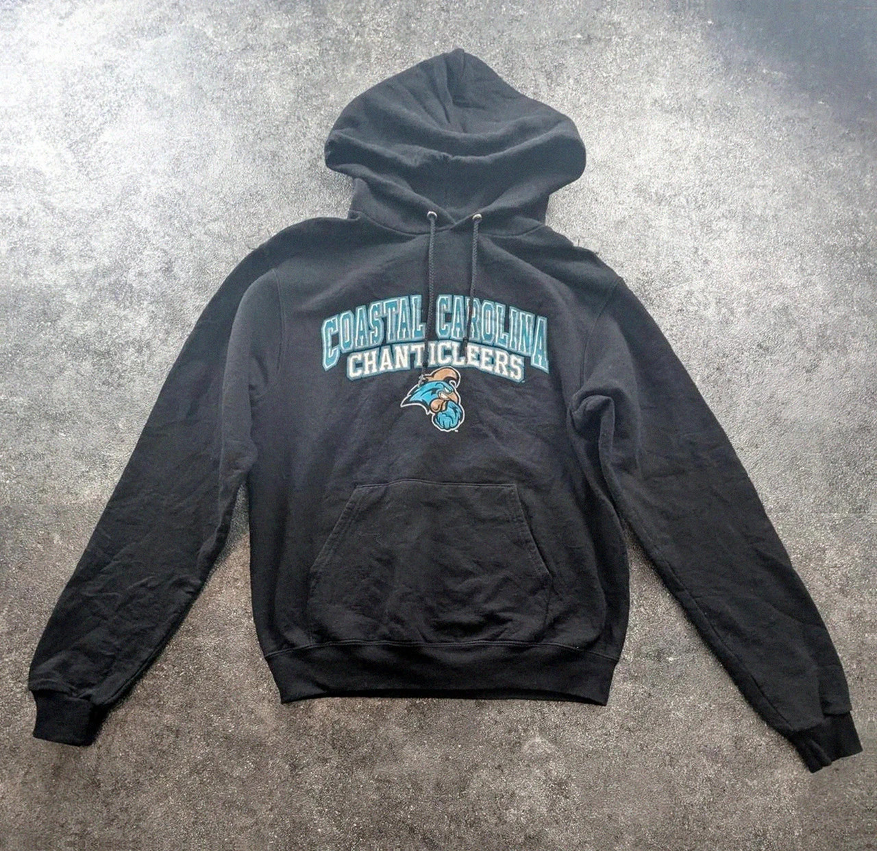 Sweat à capuche Champion Coastal Carolina Chanticleers hoodie noir logo universitaire S – Champion – taille S