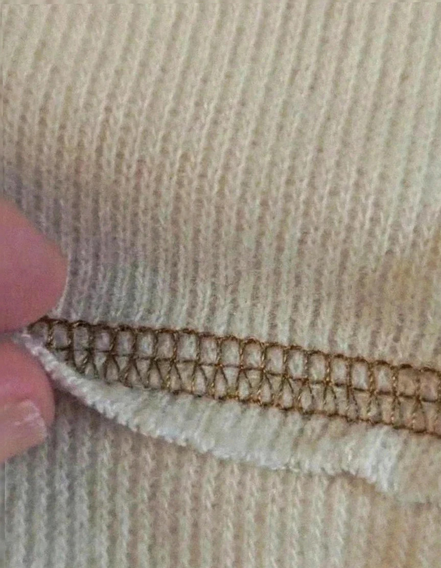 Sweat Esprit beige inscrition love sequins – Esprit – taille M / 38 / 10 5