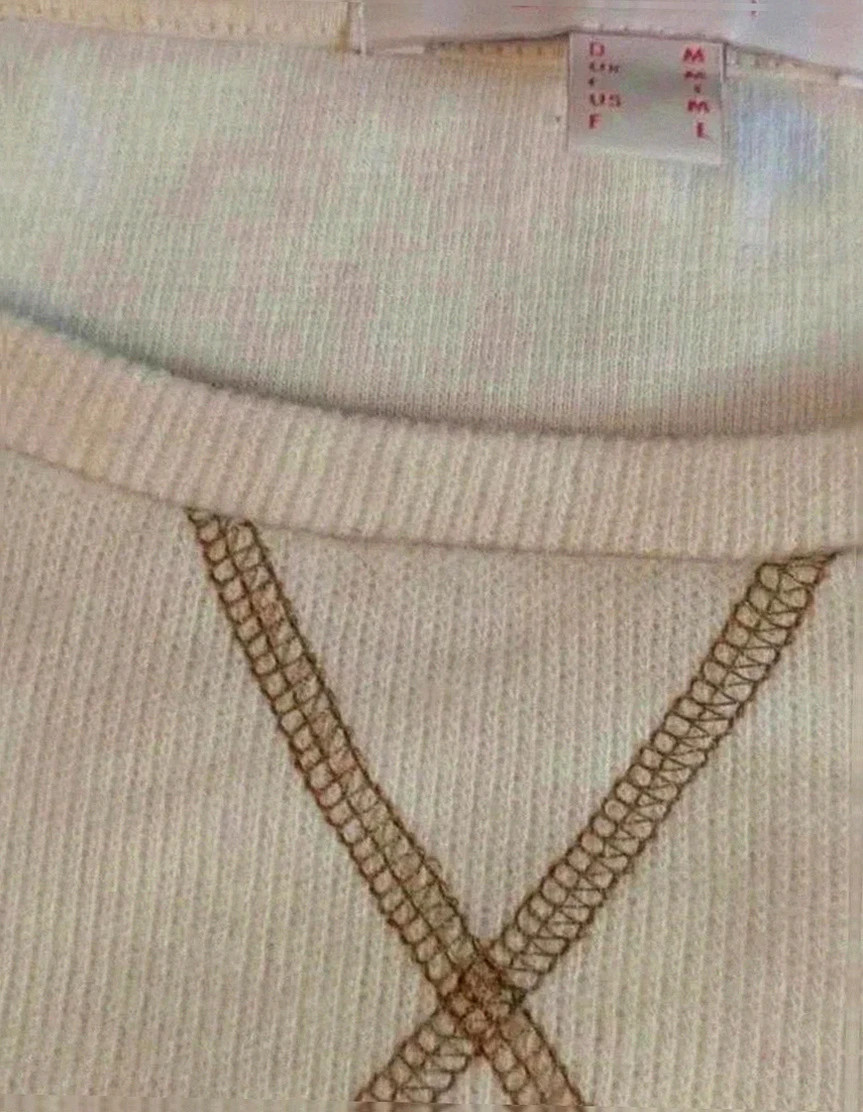 Sweat Esprit beige inscrition love sequins – Esprit – taille M / 38 / 10 4