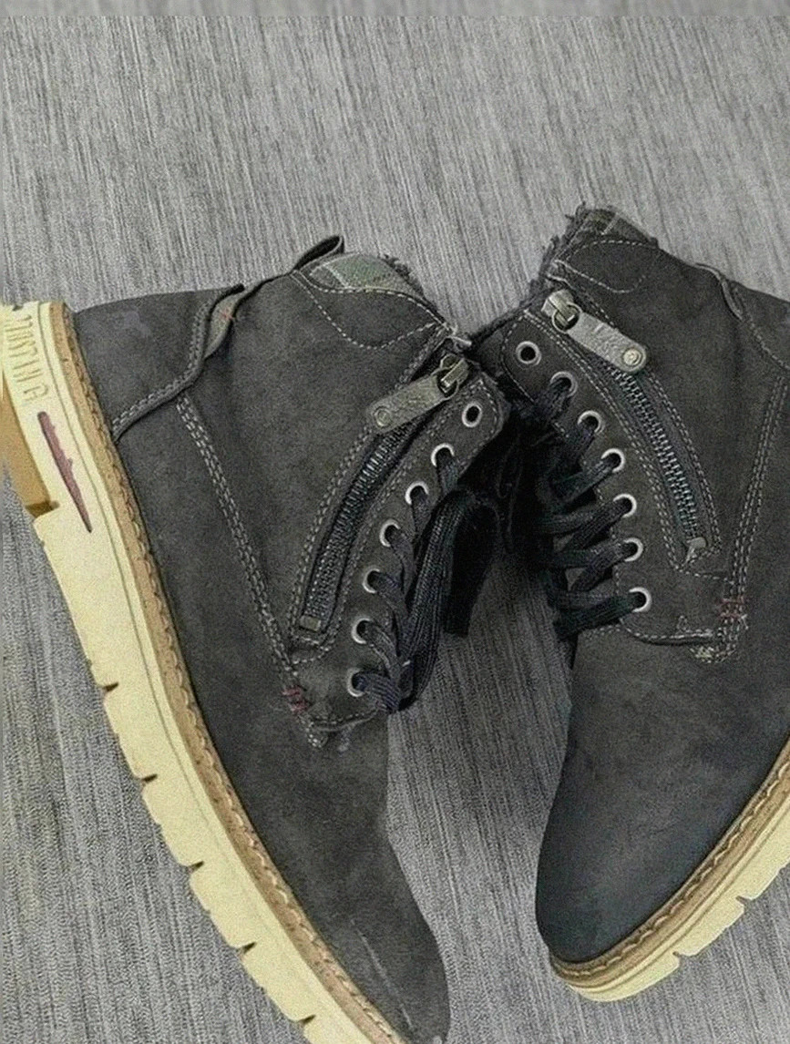 Bottines Mustang noires doublées style workwear vintage en daim taille 41 a carreaux – Mustang – taille 41 2