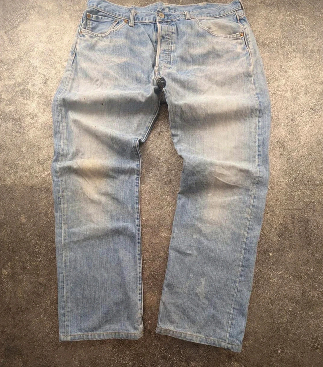 Jean Levi’s 501 W38 L32 straight fit denim vintage bleu clair coupe droite workwear streetwear rétro – Levi Strauss & Co. – taille W38 | FR 48 2