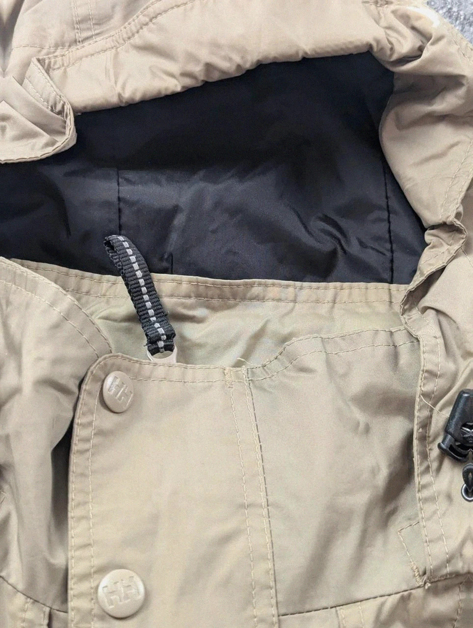🧥 Helly Hansen Veste Imperméable Coupe-Vent Outdoor à Capuche Kaki Noir Xs – Helly Hansen – taille XS 5