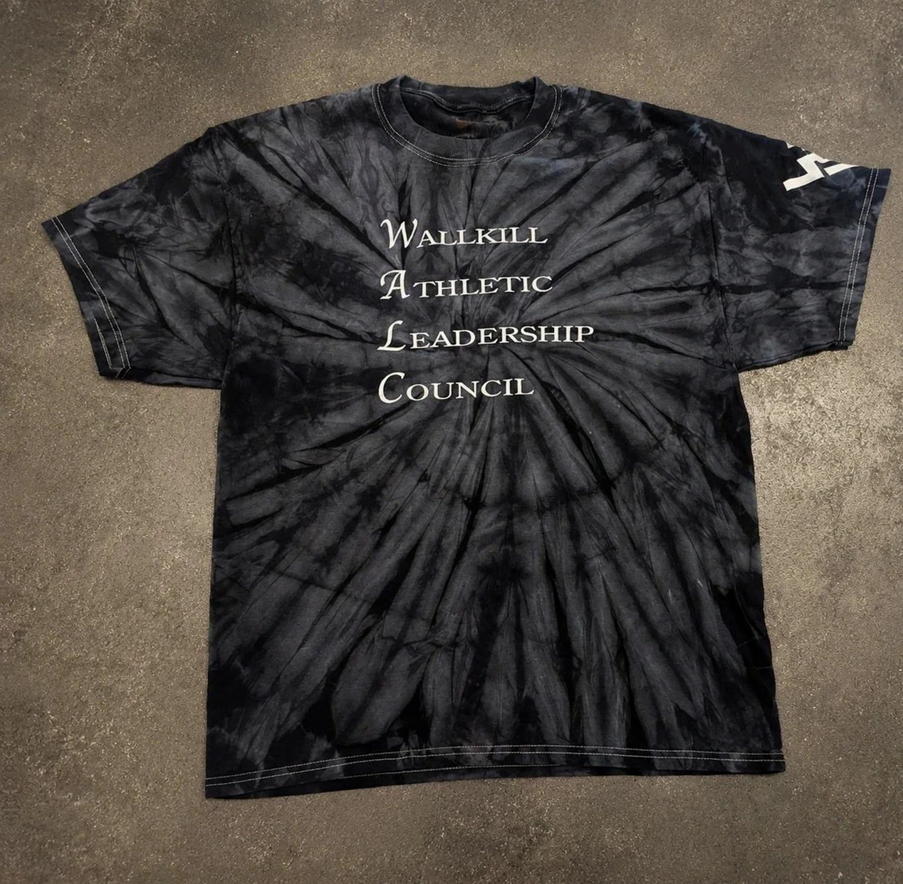T-shirt noir tie dye streetwear oversized gothic grunge L made in Haiti très bon