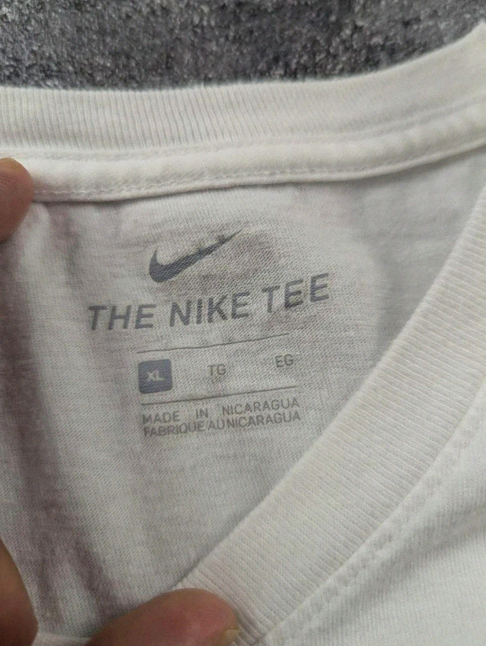 T-shirt Nike fighting Scots Eu college graphique blanc streetwear logo Xl – Nike – taille XL 4