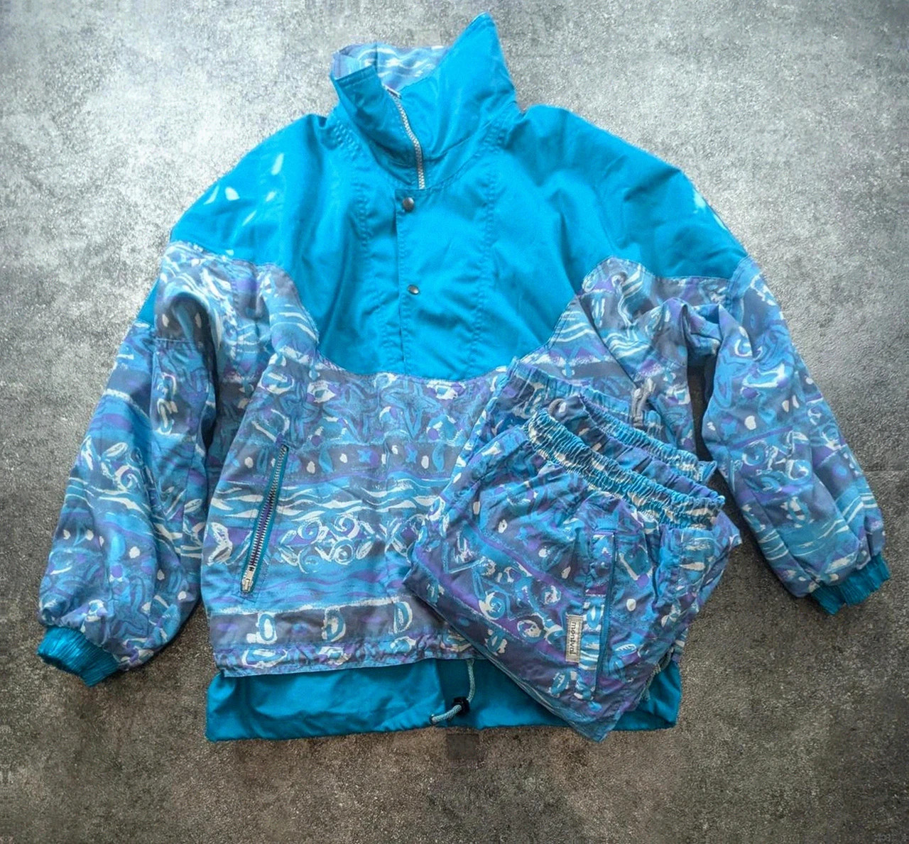 Ensemble ski vintage Montval 80s/90s veste + pantalon rétro bleu violet – Vintage Dressing – taille Taille unique 2