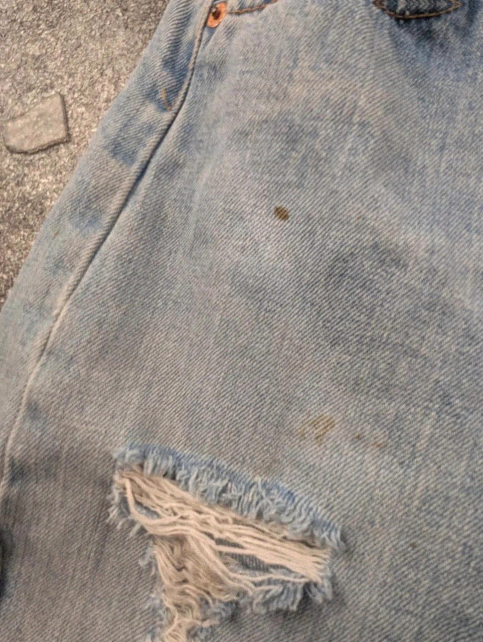 Jean Levi’s 501 W31 L32 denim clair workwear destroy straight fit vintage – Levi's – taille M / 38 / 10 4