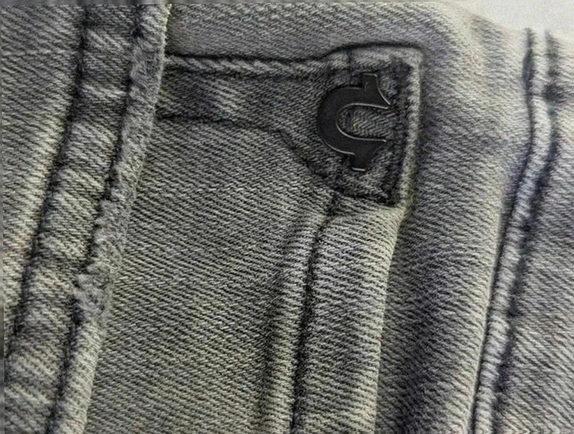 Jean True Religion brodé – taille 32 L– coupe super skinny – gris délavé workwear – True Religion – taille L / 40 / 12 4
