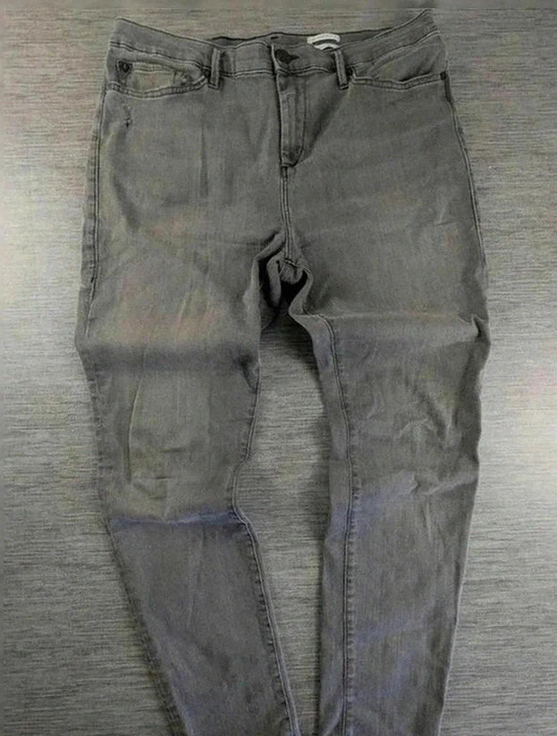 Jean True Religion brodé – taille 32 L– coupe super skinny – gris délavé workwear