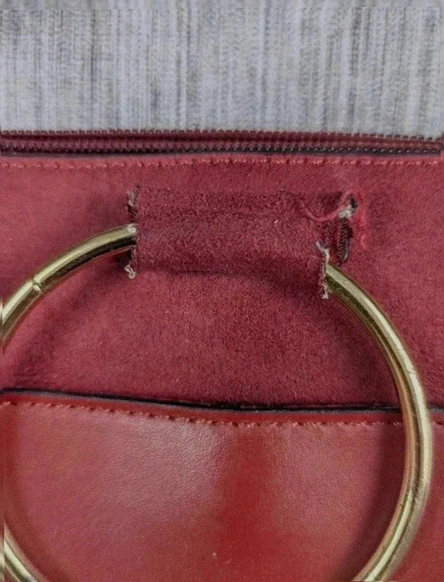 Sac bandoulière Moa – Rouge Bordeaux, détails dorés – Moa 4