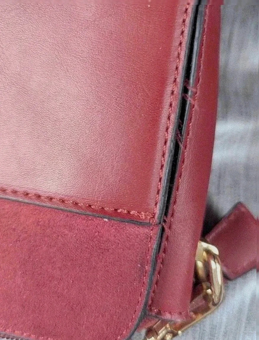 Sac bandoulière Moa – Rouge Bordeaux, détails dorés – Moa 5