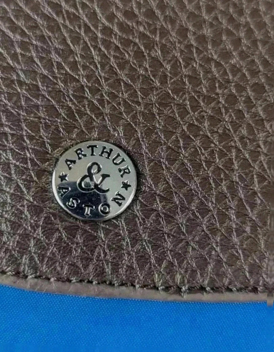 Sac bandoulière Arthur & Aston bleu et marron – avec certificat – Arthur & Aston 3