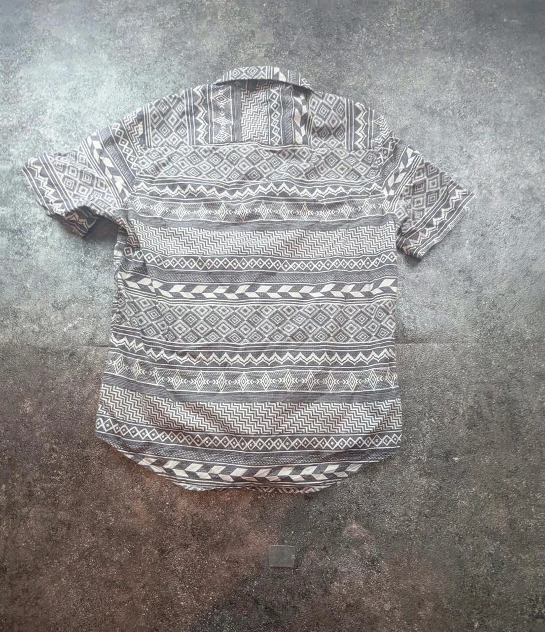 Chemise No Boundaries Homme Aztèque Tribal Ethnique Festival Vintage Coton Stretch Taille S – Vintage Dressing – taille S 3