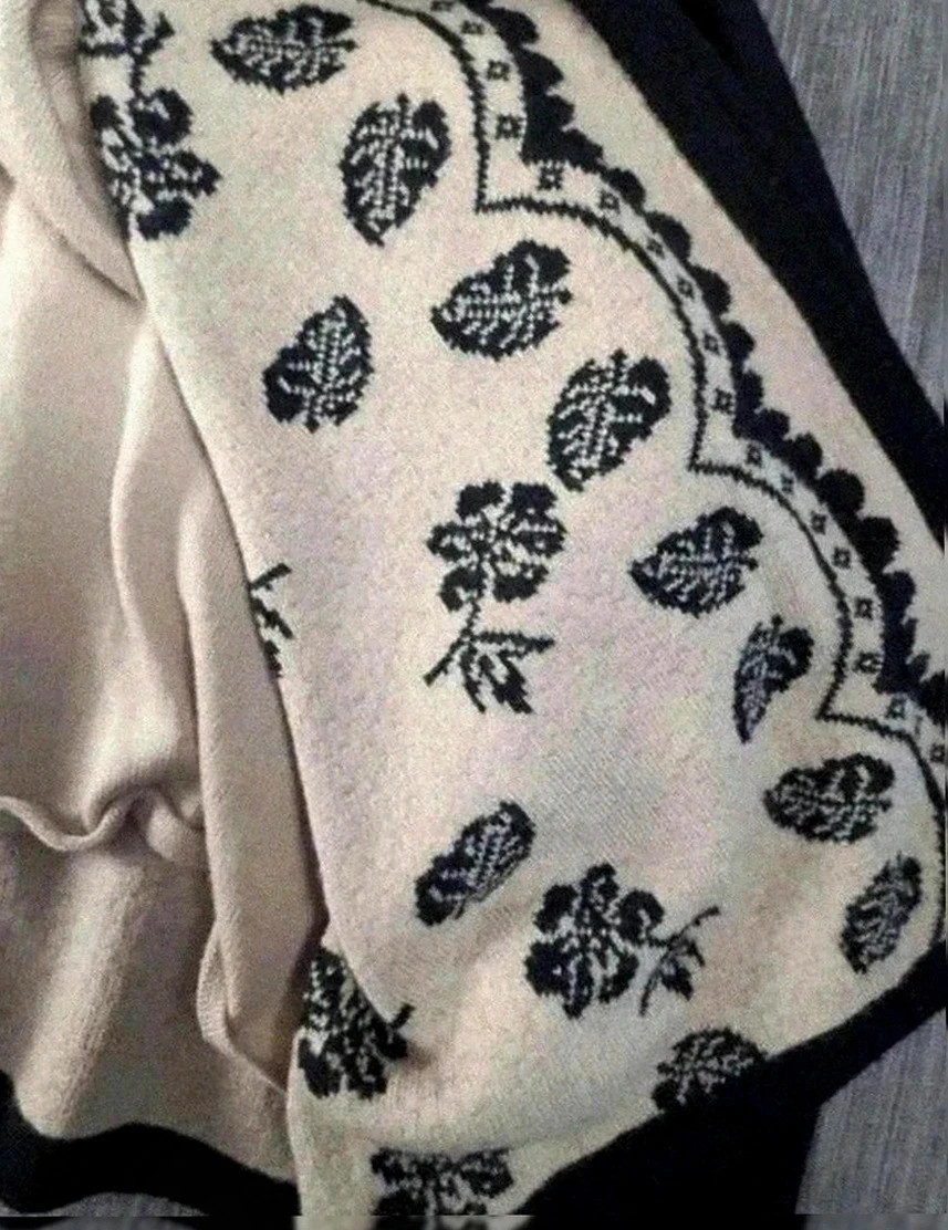 Gilet zippé noir à motifs fleuris – La Maison du Jersey – Taille L/XL (approx.) – La Maison du Jersey – taille XL / 42 / 14 4