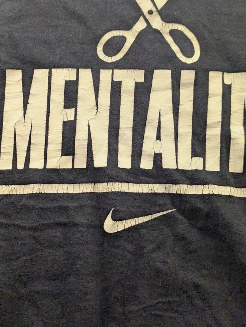 t shirt nike mentality basketball vintage noir swoosh taille M barber shop Haircut – Nike – taille M 2