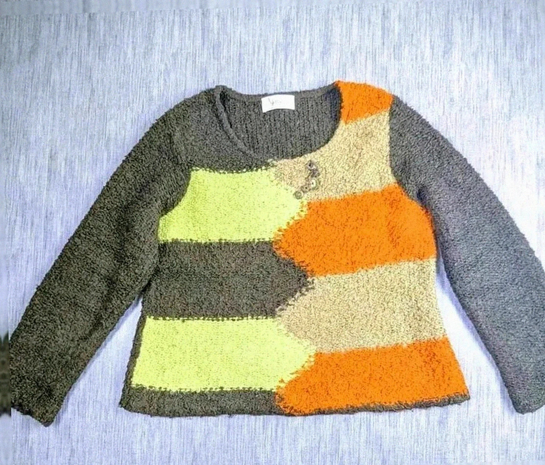 Pull Affinités by Armand Thiery – Maille bouclette multicolore crazy avec détail noix de coco