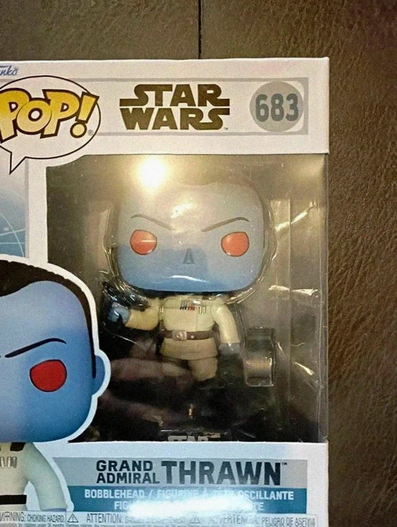 funko star wars grand admiral thrawn n°683 neuve en boîte